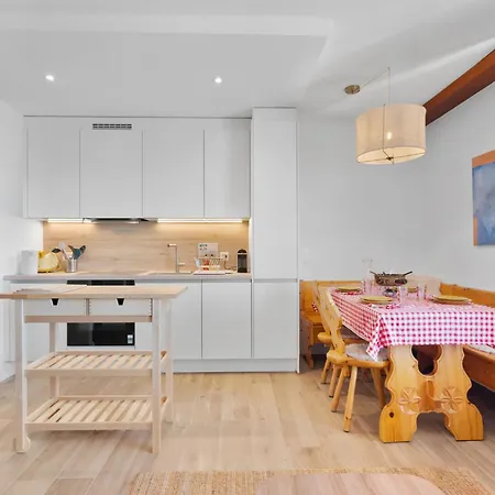 Apartamento La Foret Ouest C120 By Interhome Crans-Montana